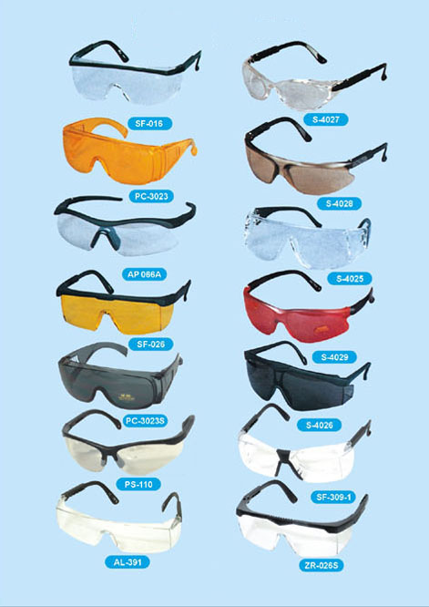  Safety Glasses (Стекла)