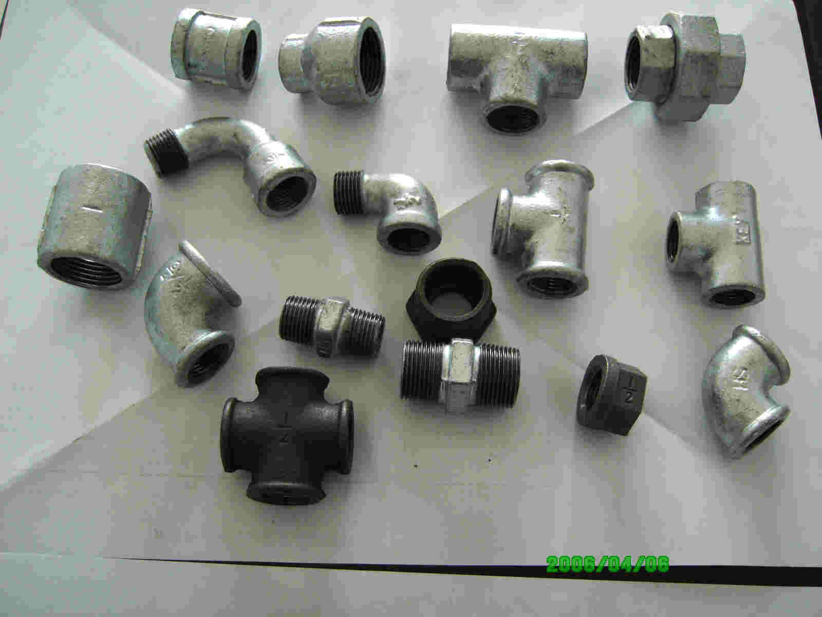  Malleable Iron Pipe Fittings (Ковкого чугуна трубы оборудование)