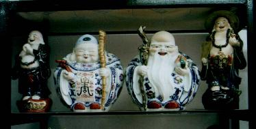  Porcelain Figurines ( Porcelain Figurines)