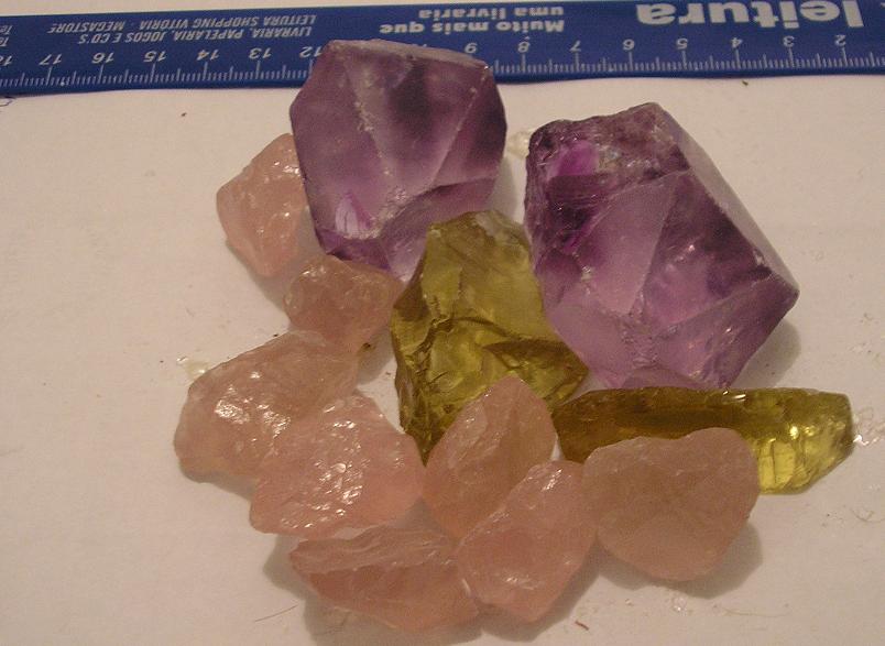  Rough And Polished Gemstones (Rough And poliert Edelsteine)