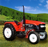  Tractors 700 (Traktor 700)
