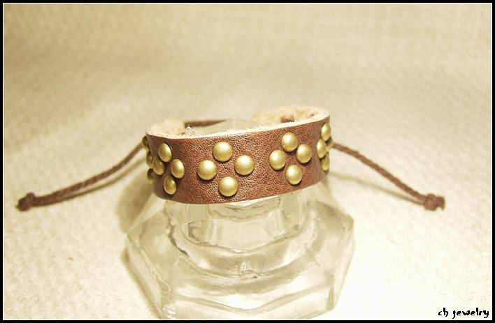  China Hand Made Hand Paint Genuine Leather Bracelet (China Hand Made-Hand-Paint Echtes Leder Armband)