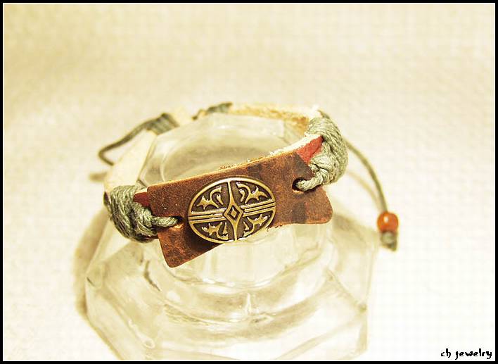  China Hand Made Hand Paint Leather Jewelry (China Hand Made-Hand-Paint Leder Schmuck)