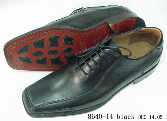  Leather Shoes (Chaussures en cuir)