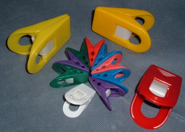  Whide Clothes Pegs 100% Plastic (Vêtements Whide Pegs 100% plastique)