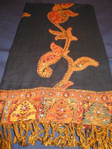  Scarves & Shawls ( Scarves & Shawls)