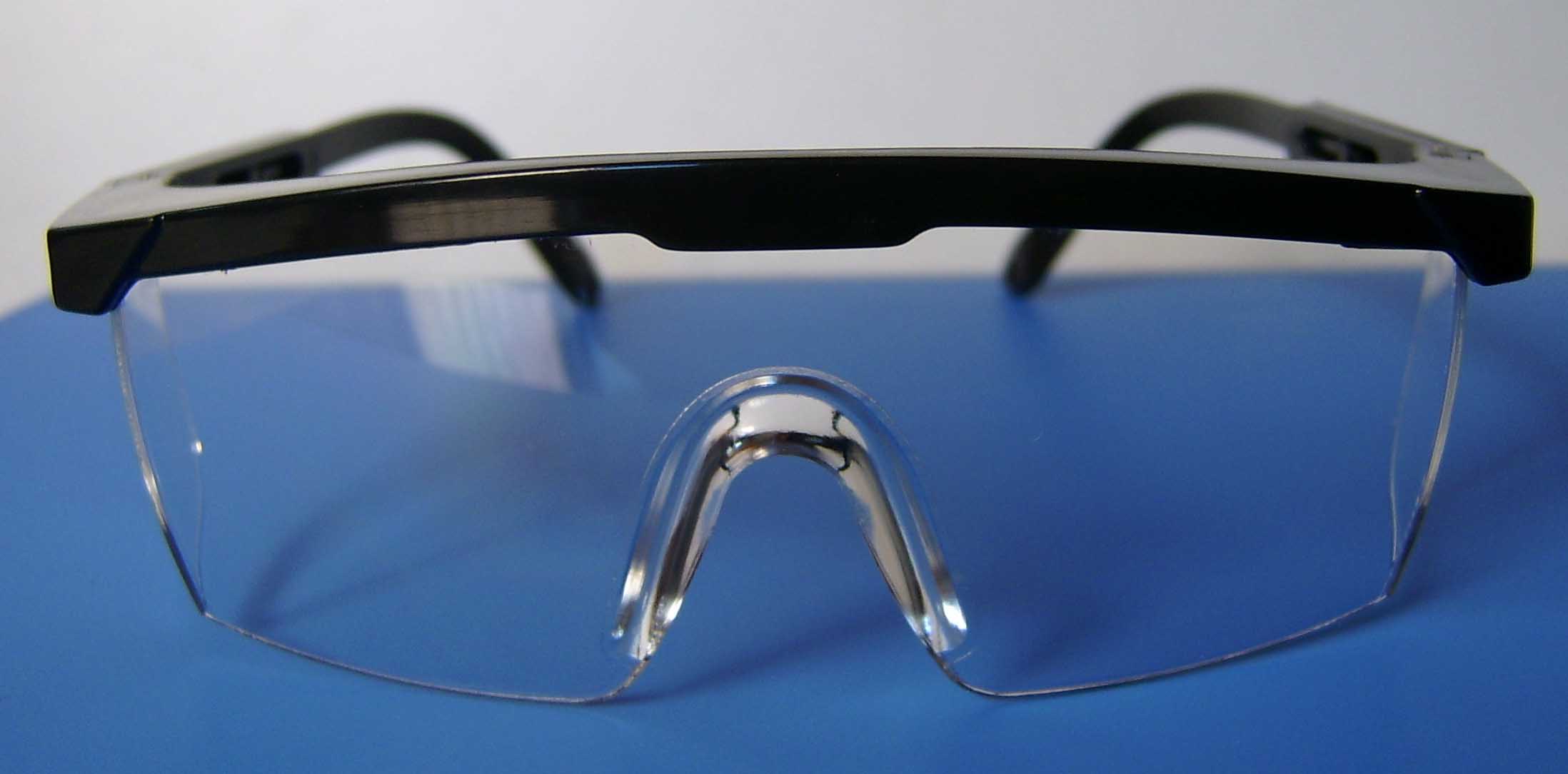  Safety Glasses (Lunettes de sécurité)