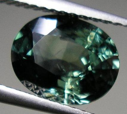  Green Sapphire ( Green Sapphire)