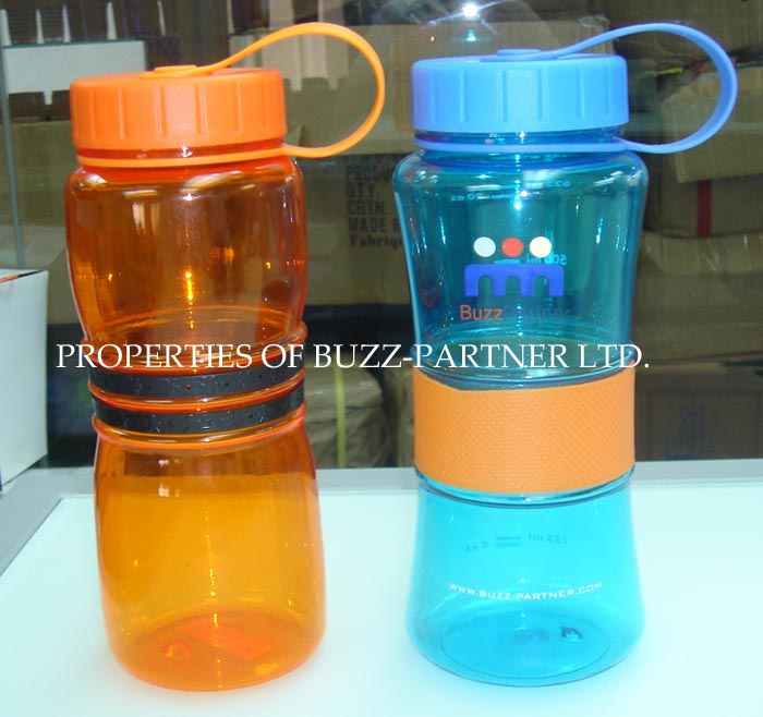  Plastic and TPE Straps Bottles (Bouteilles en plastique et TPE Straps)