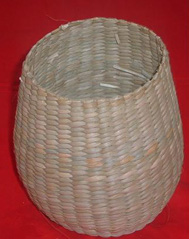  Flower Basket Made From PU Grass ( Flower Basket Made From PU Grass)