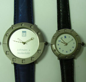  Watches (Часы)