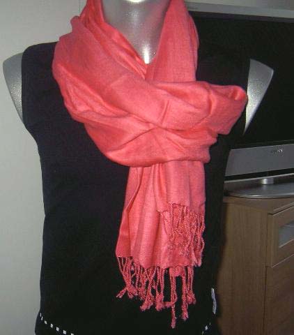  Scarfs And Stoles ( Scarfs And Stoles)