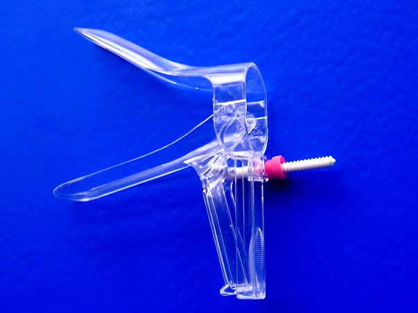  Speculum With Side Screw