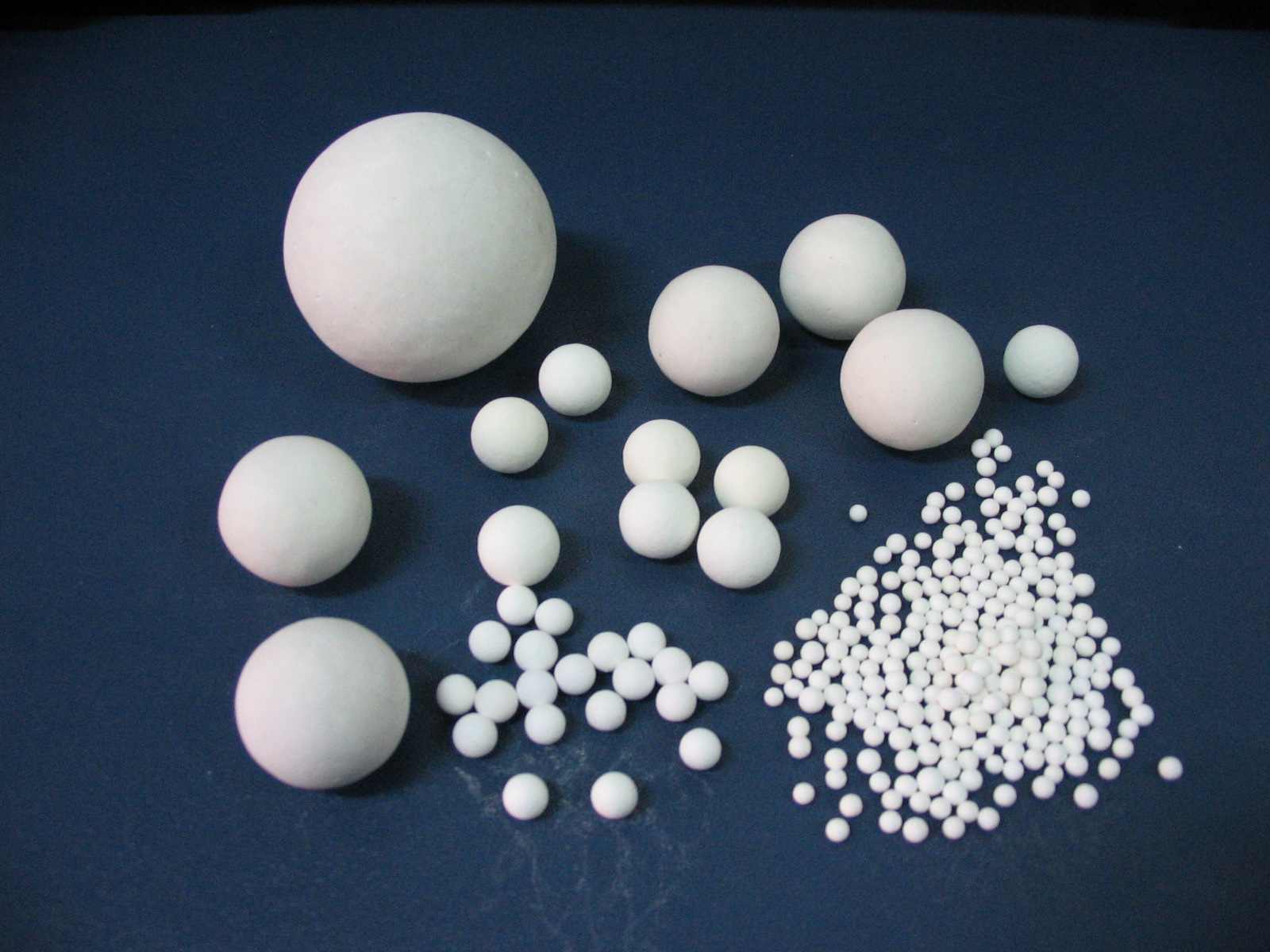  Alumina Ball for Grinding