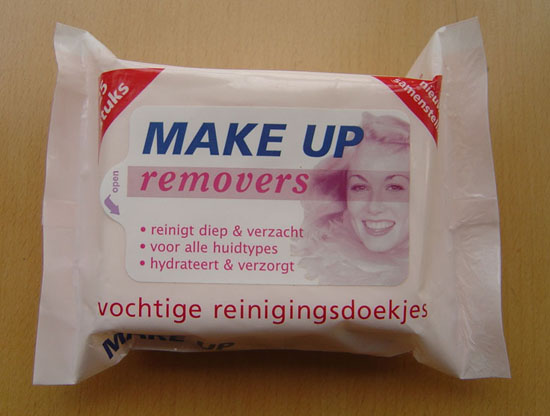  Cosmetic Wipes (Lingettes cosmétiques)