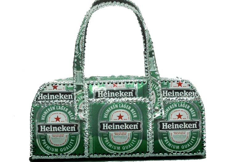  Handmade Handbag Made Of Used Heineken Cans ( Handmade Handbag Made Of Used Heineken Cans)