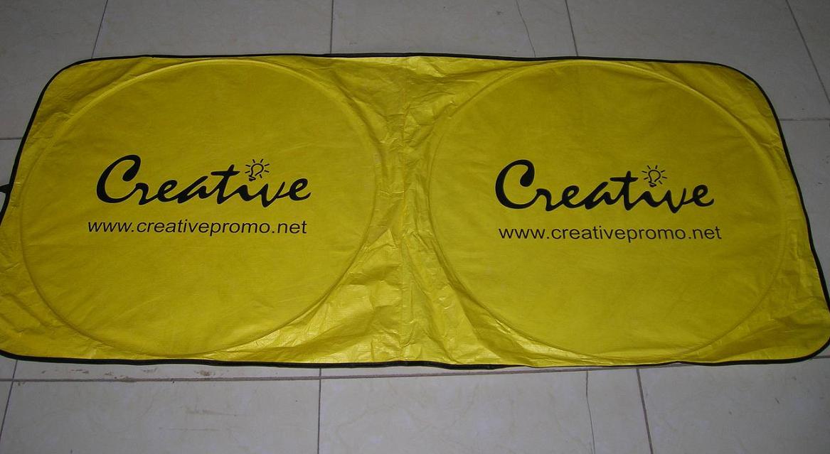  Car Sun Shades (Автомобиль штор)