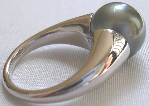  V Form Ring (V-Form Ring)