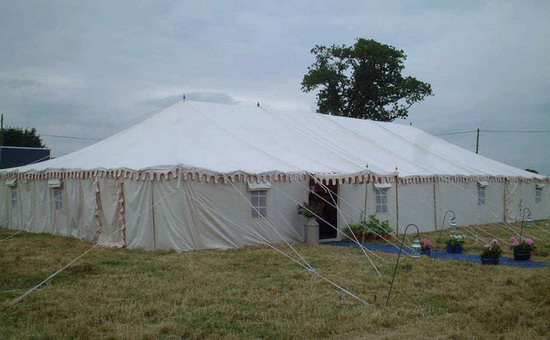  Marquee Tents (VIP-Zelte)