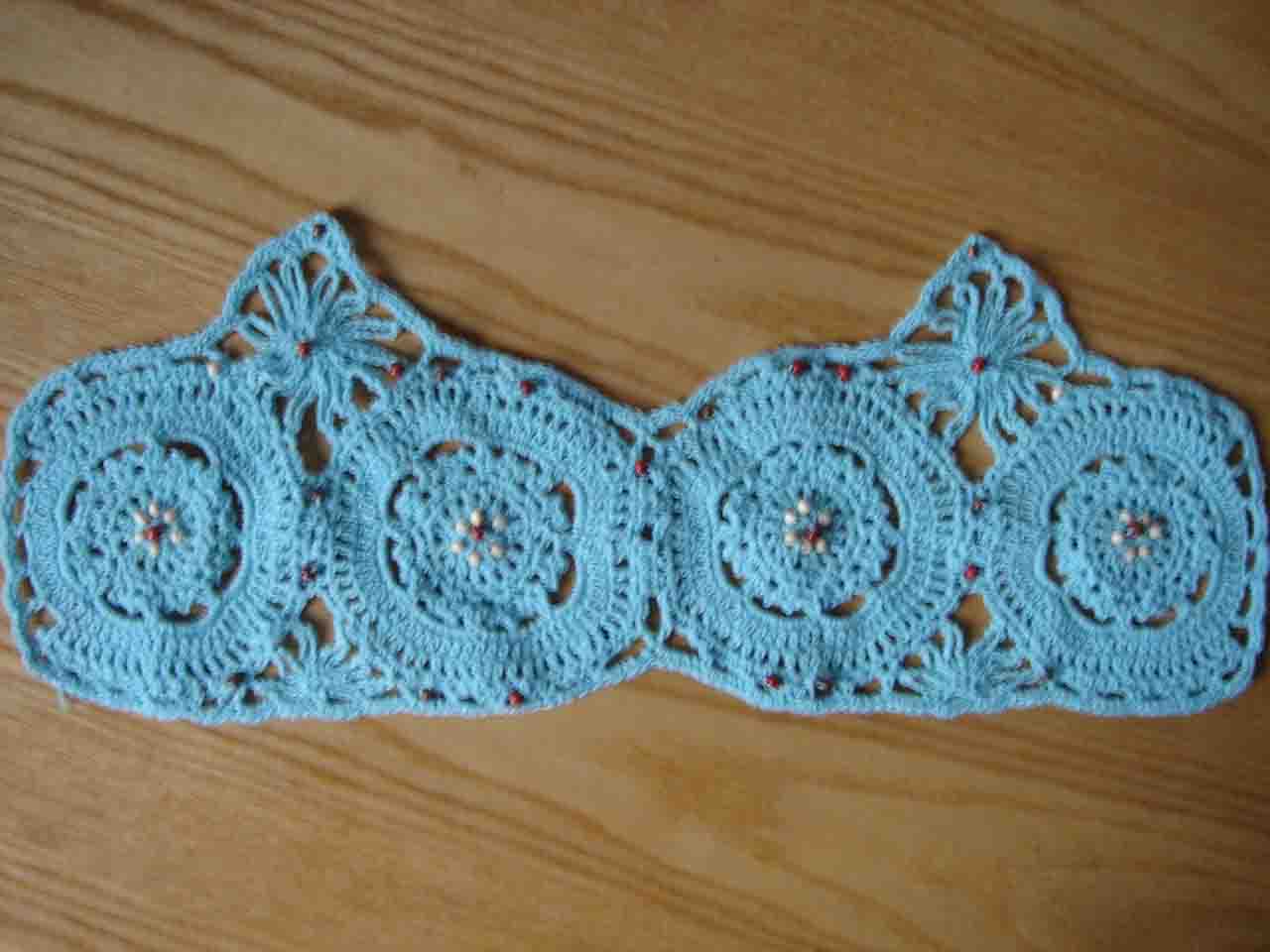  Crochet Applique ()