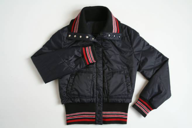  Outerwear ( Outerwear)