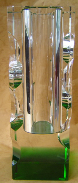  Crystal Vase (Хрустальную вазу)