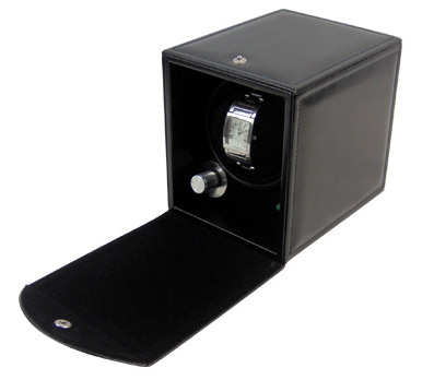  Black Travel Watch Winder Finished In Leather