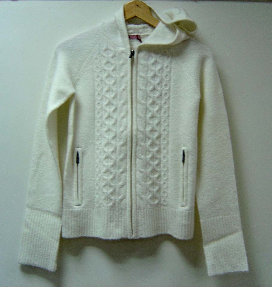  Acrylic Knit Sweater ( Acrylic Knit Sweater)