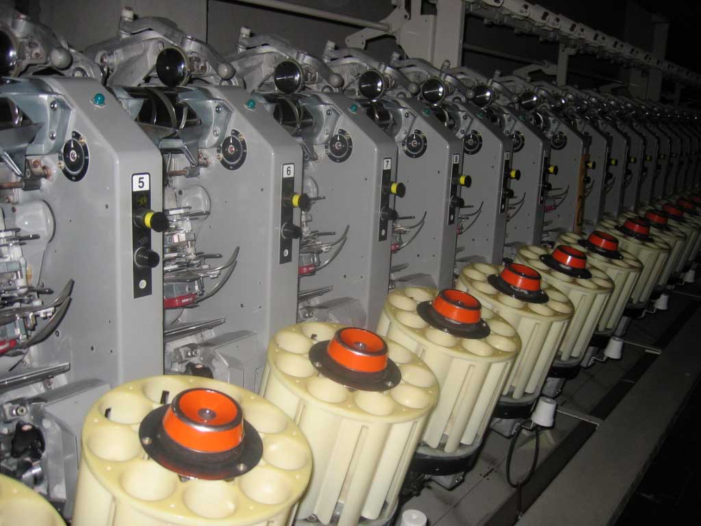 Match-Corner Machine (Match-Corner Machine)