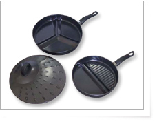  Three Separate Cookware (Три отдельных посуда)