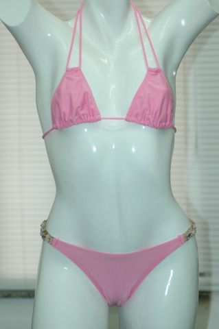  Bikini Brazil ( Bikini Brazil)