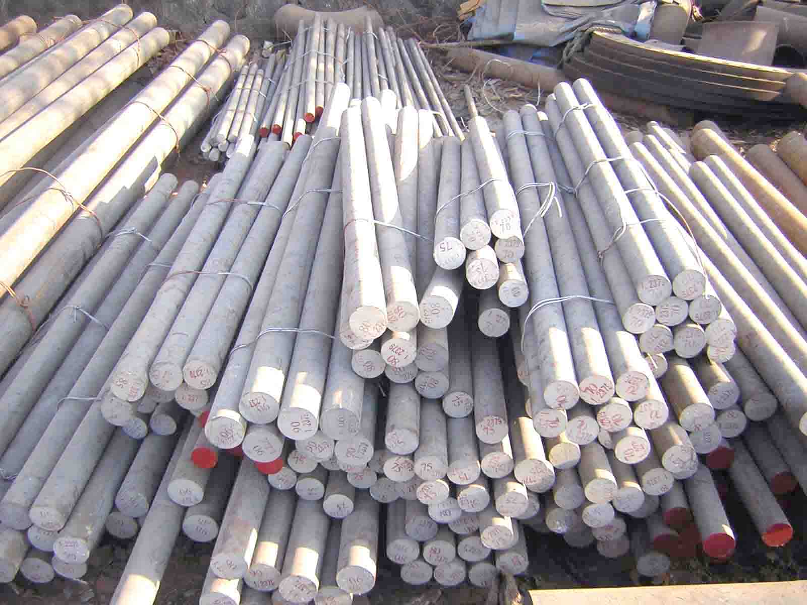  Steel Plate And EN8 Round ( Steel Plate And EN8 Round)