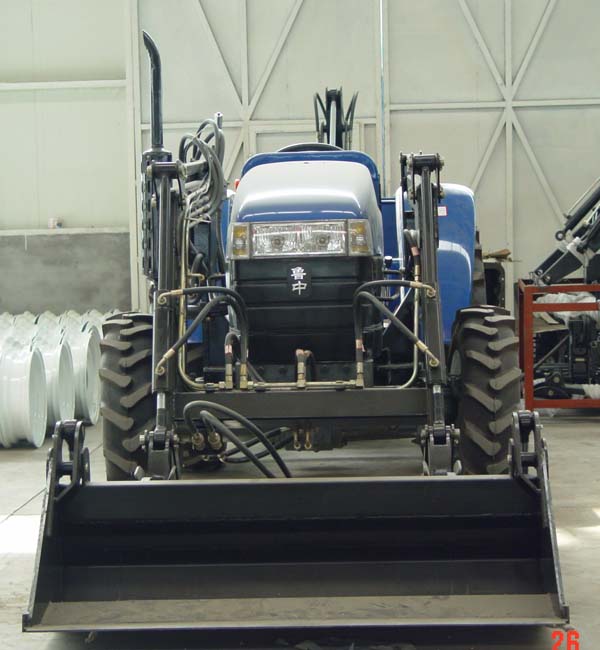  Tractor (Тракторный)