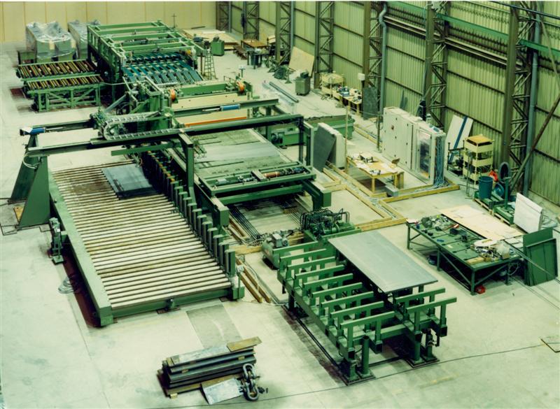 Plate Cutting Machine (Plaque de machine de coupe)