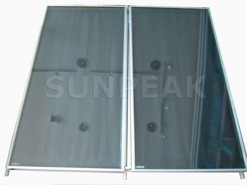  Flat Plate Solar Collector