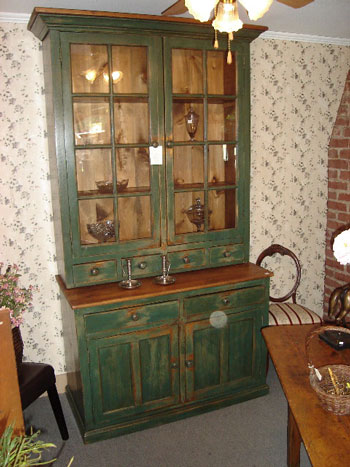  Antique Furniture (Antique Furniture)