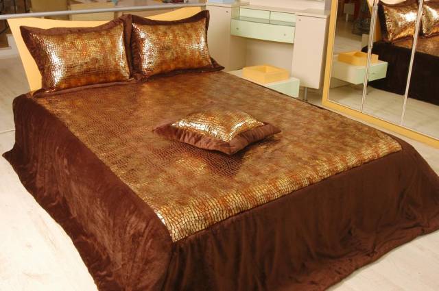  Bed Covers (Покрывало)