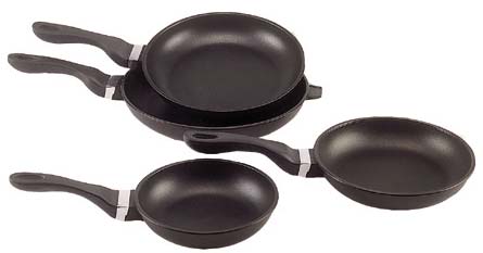  Aluminium Titanium Coated Diecasting ( Diecasted ) Cookware (Алюминиевые титановым покрытием Diecasting (Diecasted) посуда)