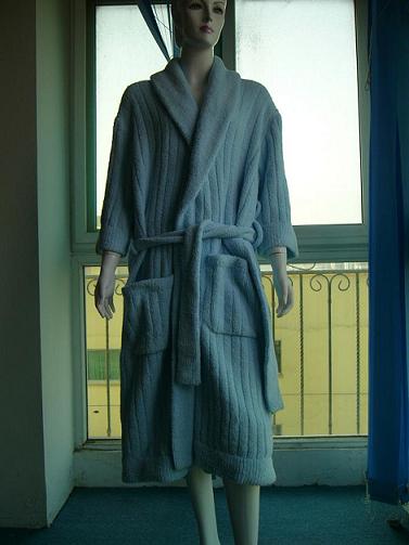  Bathrobe