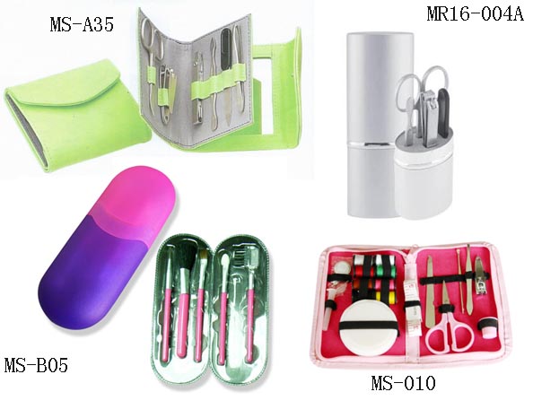  Cosmetic Accessories & Manicure Set (Cosmetic & Accessoires Manucure Set)