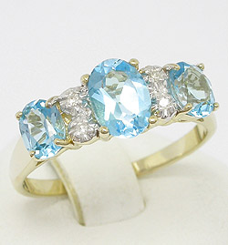 9k Gold Original Blue Topaz & Diamond Ring (9k Gold Original Blue Topaz & Diamond Ring)
