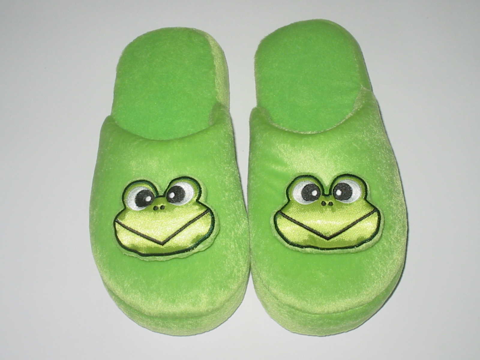  Plush Slipper (Peluche Slipper)