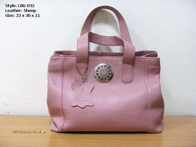  Ladies` Handbags