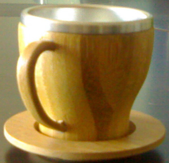 Bamboo Coffee Cup With A Coaster (Bamboo Coffee Cup avec un coaster)