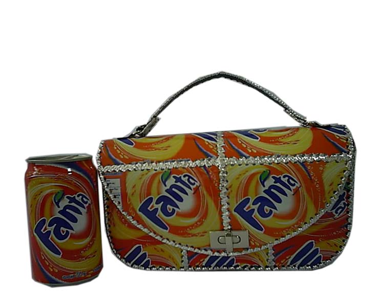  Handmade Handbag Made Of Used Fanta Cans ( Handmade Handbag Made Of Used Fanta Cans)