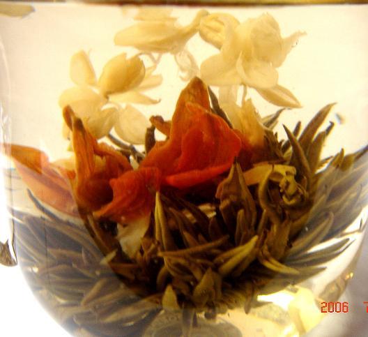  Handcrafted / Blooming Tea (Ручной работы / Цветущий чай)