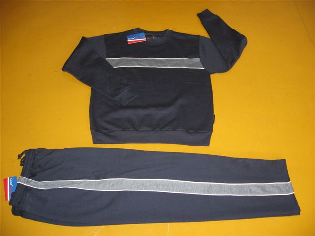  Men`s Jogging Suit (Herren-Jogginganzug)