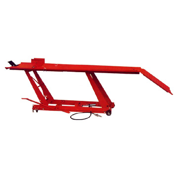  Air / Hydraulic Motorcycle Lift (Air / Hydraulic Motorcycle Lift)