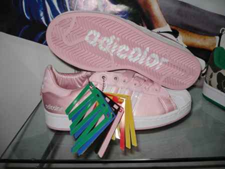  Brand Name Sports Shoes ( Brand Name Sports Shoes)
