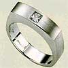 Contemporary Ring With Square Gemstone Setting (Moderner Ring mit Square Edelstein einstellen)
